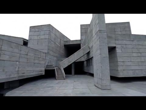 Loop507 - Orbiting the Monoliths