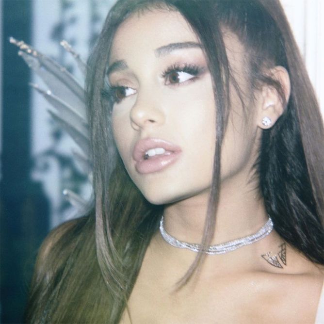 Ariana Grande December 2019 [Images] Forum FusoElektronique